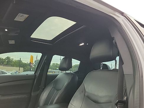 Used 2014 Dodge Avenger SXT w/ Sun/Sound Group FWD image 29