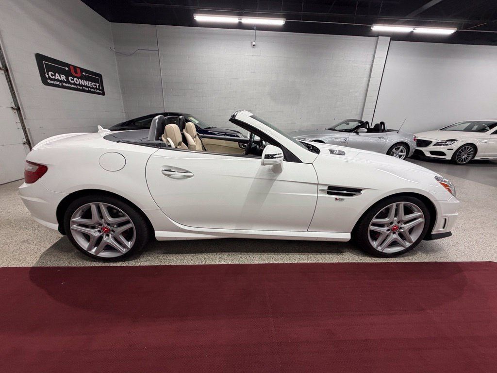 Used 2016 Mercedes-Benz SLK 350 image 12