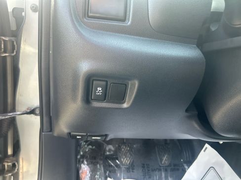 Used 2013 Nissan Versa S image 18