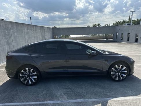 Used 2025 Tesla Model 3 Long Range RWD image 18