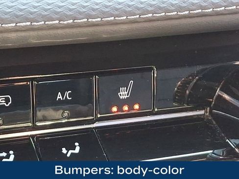 Used 2025 Chevrolet Equinox LT image 15