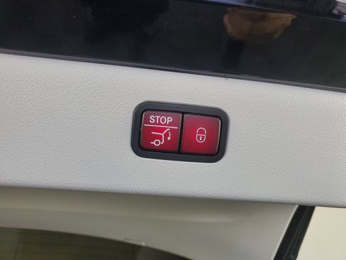 Used 2023 Mercedes-Benz EQS 450+ Sedan image 33