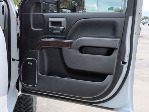 Used 2018 GMC Sierra 1500 SLT image 20