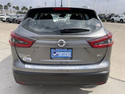 Certified 2022 Nissan Rogue Sport SV image 4