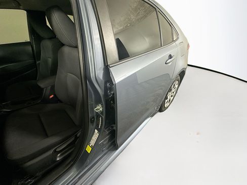 Used 2024 Toyota Corolla LE FWD image 12