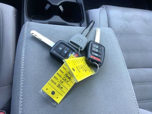Used 2018 Honda CR-V LX image 19