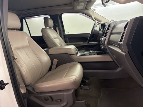 Used 2020 Ford Expedition XLT w/ Equipment Group 202A image 12