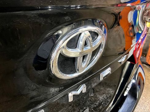 Certified 2023 Toyota Camry SE image 29