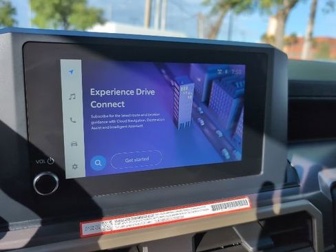 Used 2025 Toyota Tacoma SR5 image 13