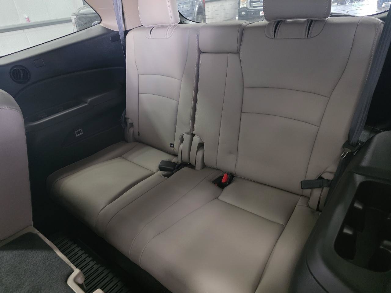 Used 2022 Honda Pilot Special Edition image 18