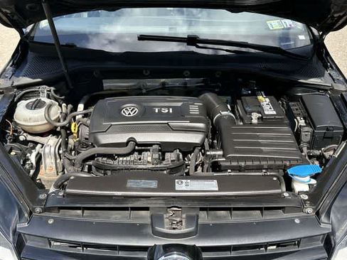 Used 2016 Volkswagen Golf SE FWD image 24