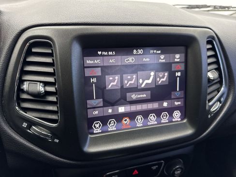 Used 2018 Jeep Compass Trailhawk w/ Leather Interior Group image 21