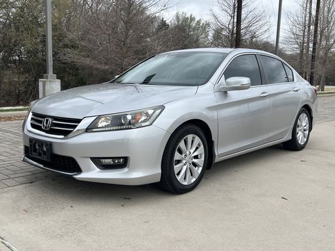 Used 2015 Honda Accord EX-L image 5