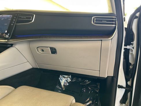 Used 2023 Jeep Grand Wagoneer L Series II image 27