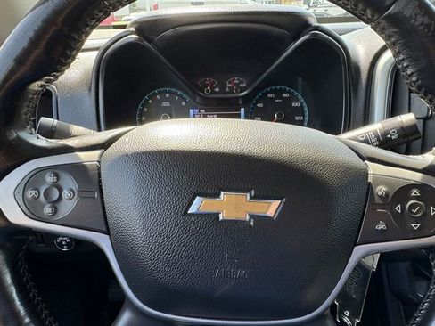 Used 2018 Chevrolet Colorado LT w/ Redline Special Edition image 21