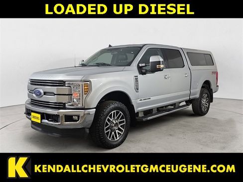 Used 2019 Ford F250 Lariat w/ Lariat Value Package image 1