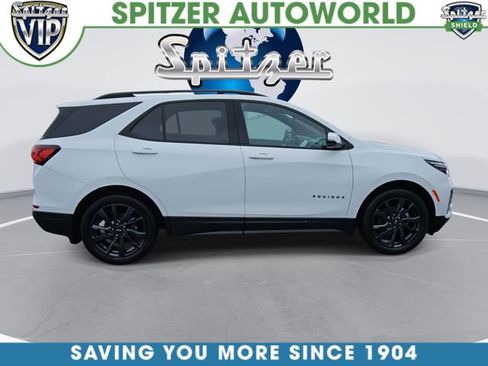 Used 2023 Chevrolet Equinox RS image 9