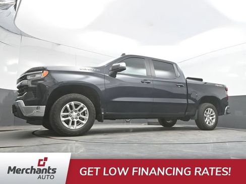 Used 2023 Chevrolet Silverado 1500 LT AWD/4WD image 36