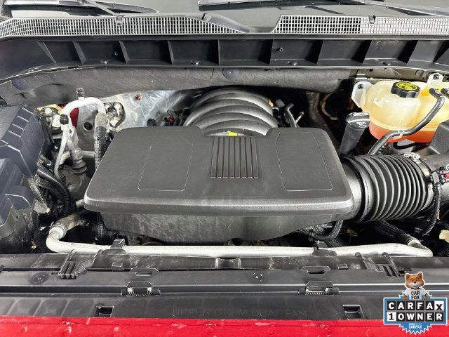Used 2022 Chevrolet Silverado 1500 LT AWD/4WD image 31