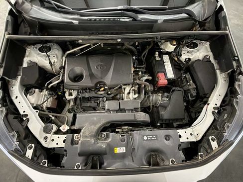 Used 2020 Toyota RAV4 LE FWD image 26