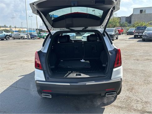 New 2025 Cadillac XT5 Luxury image 31