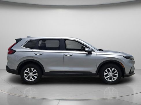 Certified 2025 Honda CR-V LX image 3