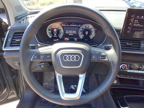 Used 2024 Audi Q5 e Premium Plus w/ Premium Plus Package AWD/4WD image 22