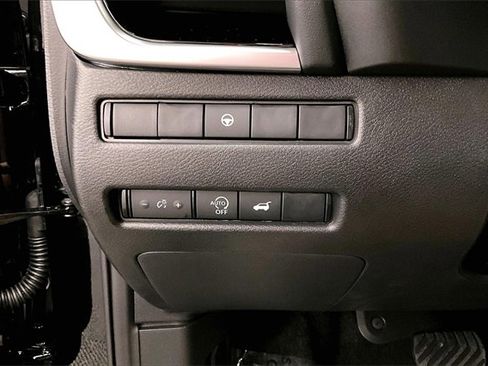 New 2026 Nissan Rogue SV image 26