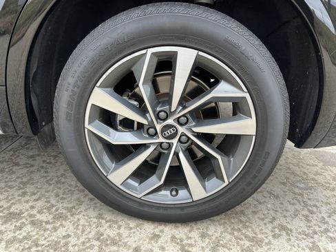 Used 2022 Audi Q5 2.0T Premium w/ Convenience Package image 13