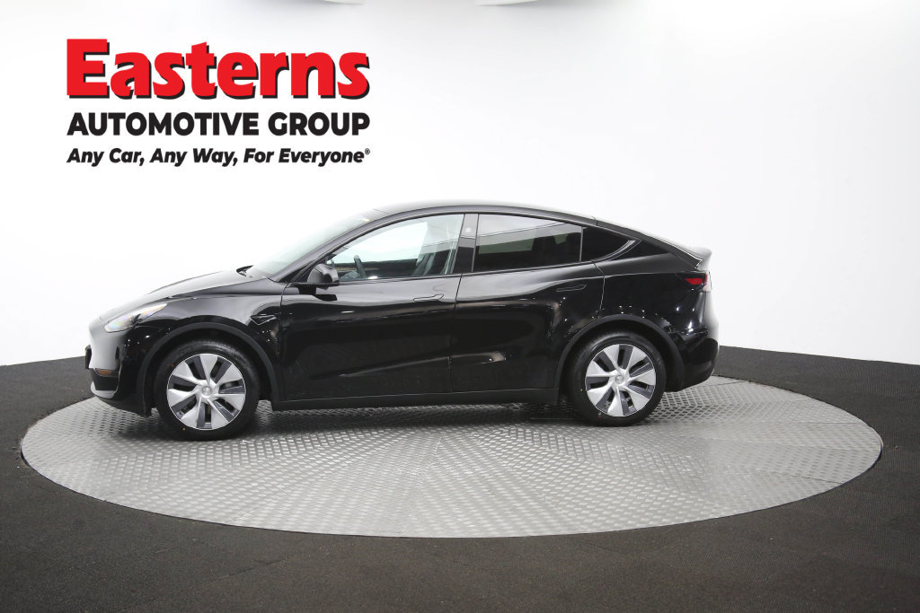 Used 2023 Tesla Model Y Long Range AWD/4WD image 55