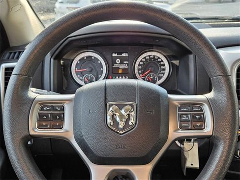 Used 2024 RAM 1500 Classic SLT image 21