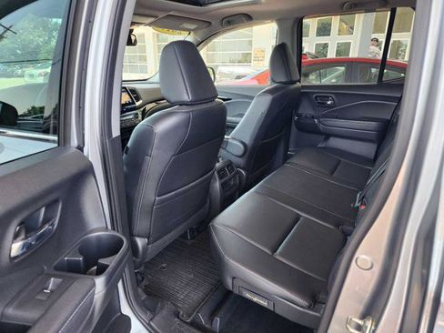 Used 2017 Honda Ridgeline RTL-E image 13