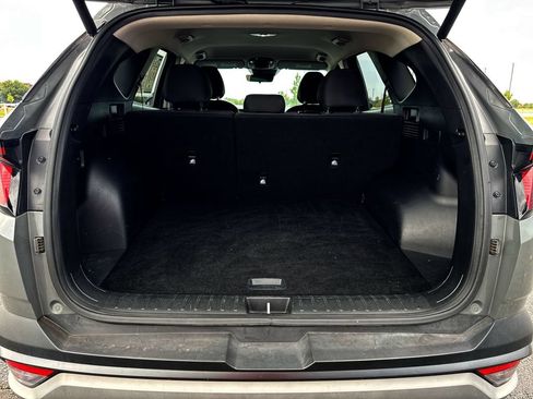 Used 2025 Hyundai Tucson SEL FWD image 22