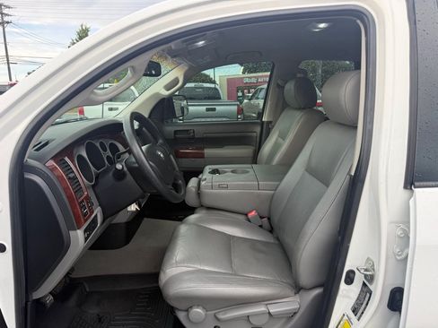 Used 2007 Toyota Tundra SR5 RWD image 9