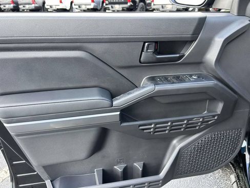 New 2026 Toyota Tacoma SR5 AWD/4WD image 17