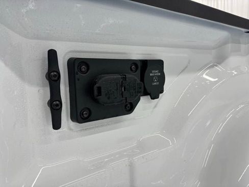 New 2026 RAM 3500 Tradesman AWD/4WD image 23
