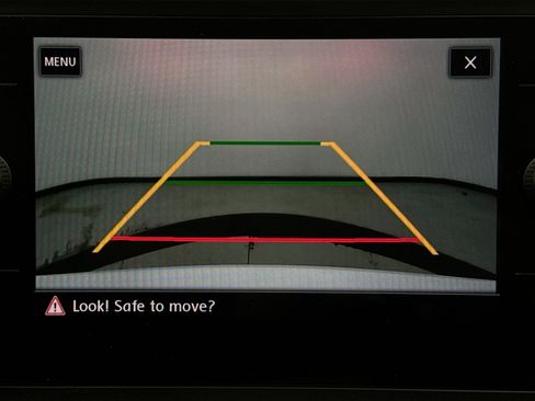 Used 2019 Volkswagen Atlas SE w/ Towing Package image 15