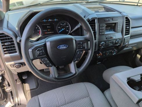 Used 2017 Ford F250 XLT AWD/4WD image 16