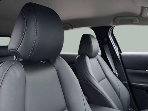 Used 2023 MAZDA CX-30 AWD 2.5 S w/ Select Package image 16