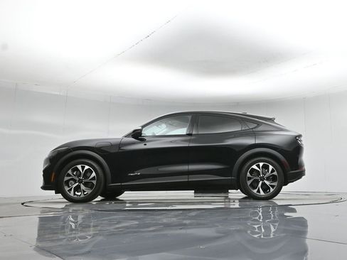 Used 2024 Ford Mustang Mach-E Select image 53