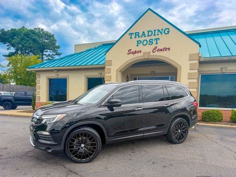 Used 2017 Honda Pilot Elite image 3