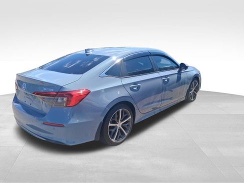 Used 2022 Honda Civic Touring image 5
