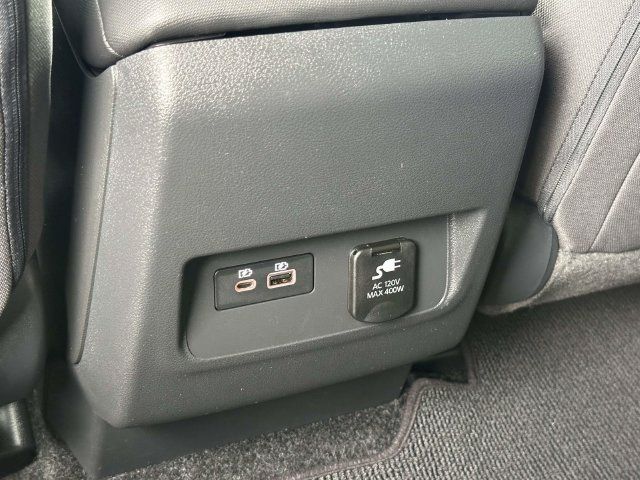 Used 2024 Nissan Frontier SV w/ Technology Package AWD/4WD image 17
