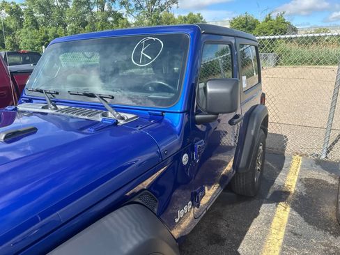 Used 2020 Jeep Wrangler Sport AWD/4WD image 18