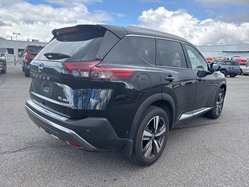 Certified 2023 Nissan Rogue SL w/ SL Premium Package image 5