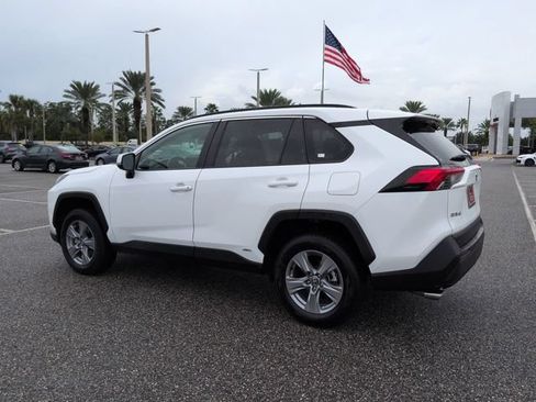 Certified 2025 Toyota RAV4 XLE AWD/4WD image 6