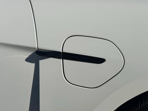 Used 2024 Porsche Taycan GTS w/ Premium Package (P6U) image 16