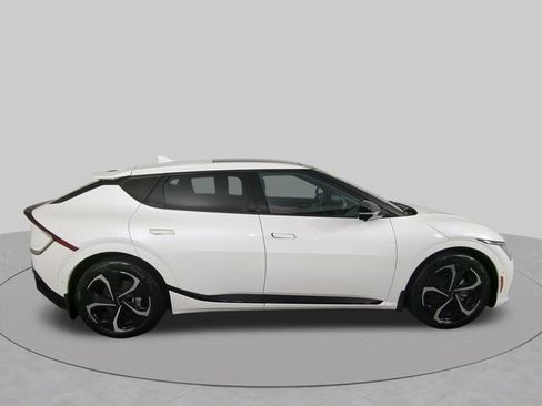 Used 2024 Kia EV6 GT-Line AWD/4WD image 39
