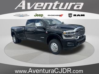 New 2025 RAM 3500 Longhorn w/ Max Tow Package 360° Tour