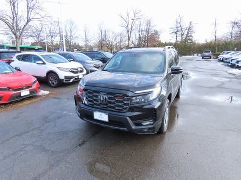 Used 2023 Honda Passport TrailSport image 1